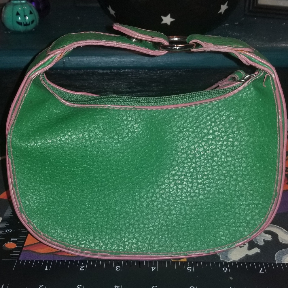 SUPER CUTE GREEN AND PINK MINI PURSE
